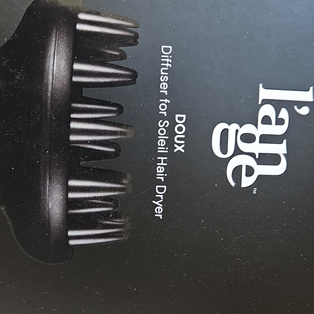 l'ange Soleil Professional Hair Dryer w/attachments